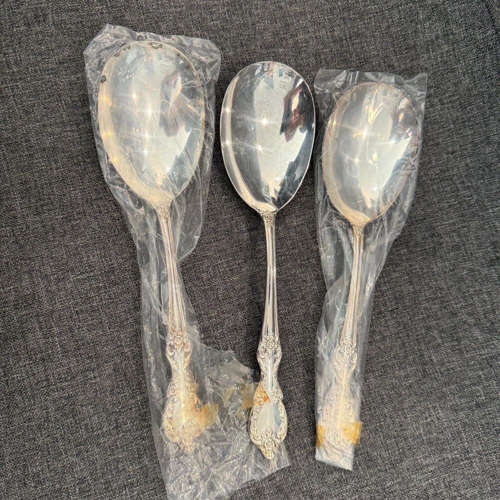 Vintage New 3x Wm Rogers Mfg Co. Extra Plate Original Valley Rose Serving Spoon